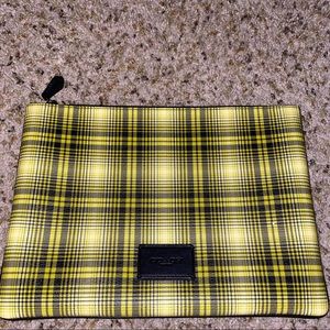 Oversized Coach Multi function pouch!